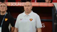 Göztepe’de Stoilov kararı verildi, sözleşmesi uzatıldı