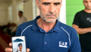 Hastaneden dönen 9 yaşındaki çocuk, silahlı kavgada açılan ateşle hayatını kaybetti