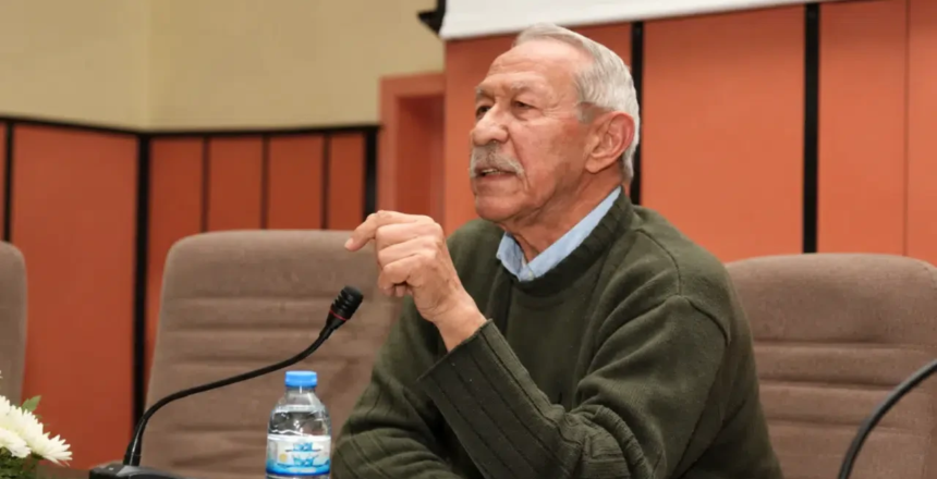 “Hocaların hocası” olarak bilinen Prof. Dr. Uğur Ersoy yaşamını yitirdi