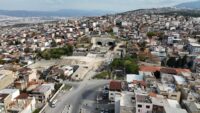 İzmir’de bir mahalle diken üstünde: 100 hane boşaltıldı, esnaf şikayetçi