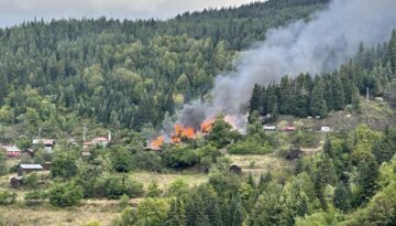Kastamonu’da köy yangını. Alevler yedi eve sıçradı, müdahale sürüyor