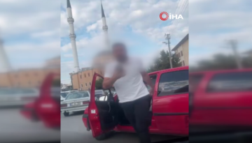 Kendisine korna çalanları ölümle tehdit etti