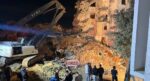 Küçükçekmece’de yıkım sırasında bina çöktü: 3 kişi yaralandı
