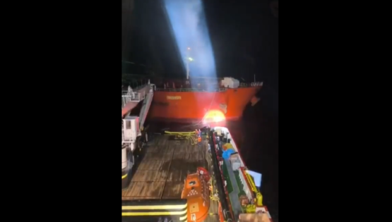 Marmara’da petrol yüklü tanker yardım talebinde bulundu