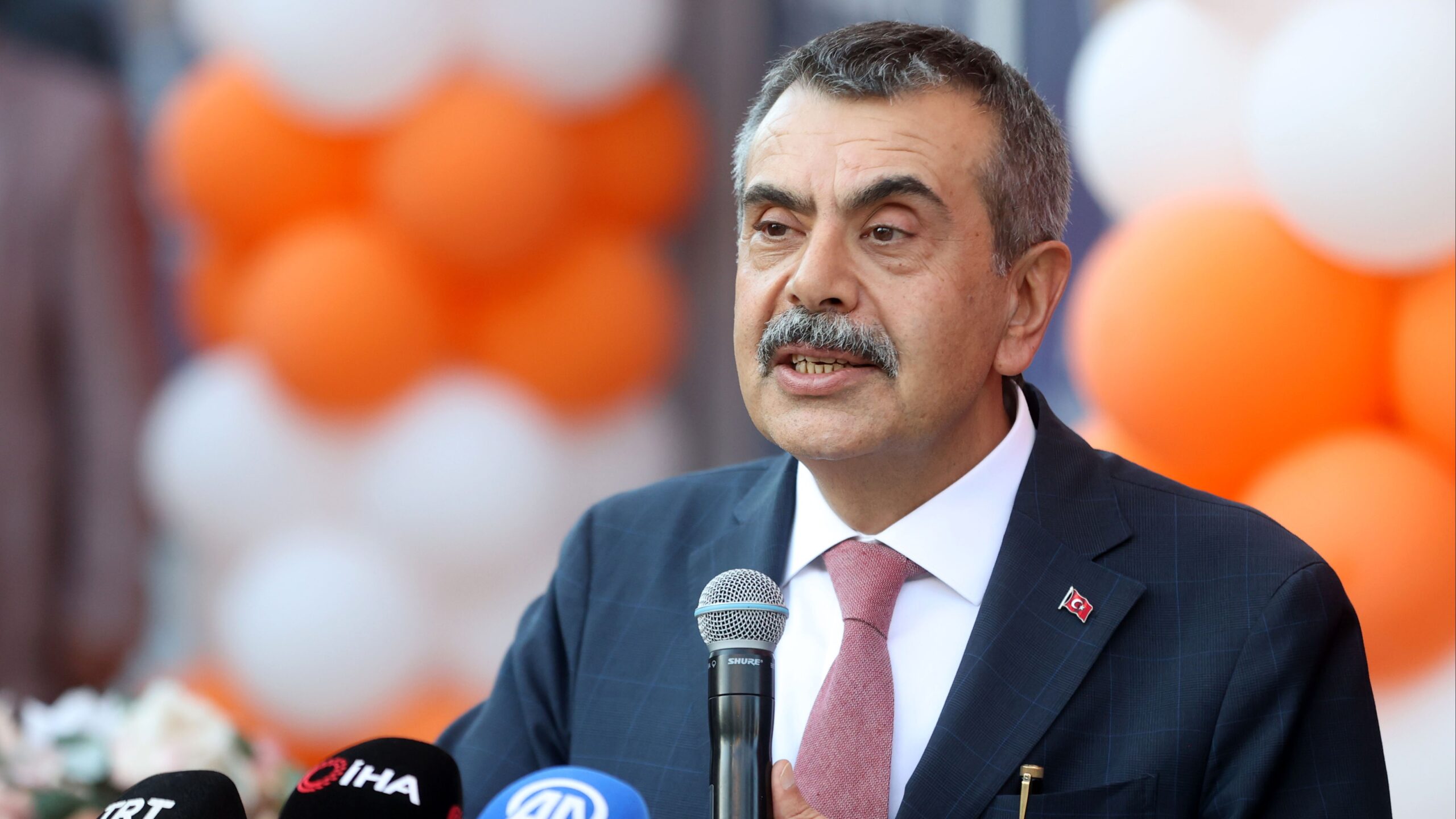 Okul güvenliği protokolü imzalandı. Bakan Tekin: Tüm çalışmalarımızı güvenli okul iklimi için yaptık