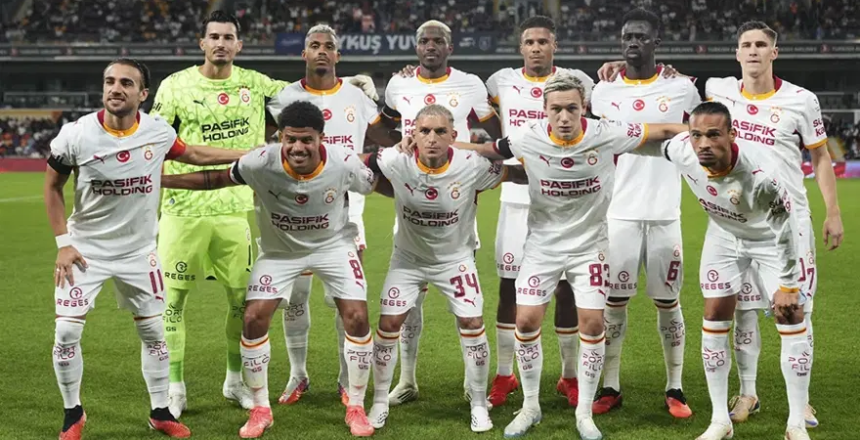 Osimhen ve Lemina’nın son durumu netleşti. Okan Buruk’la derbi öncesi görüşme