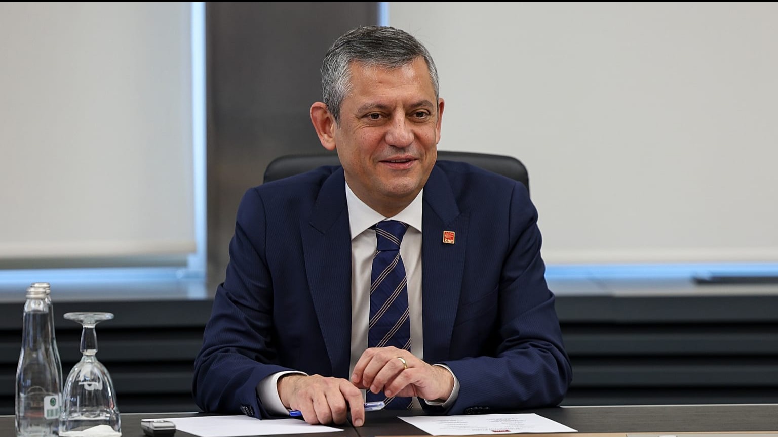 Özgür Özel, Cumhurbaşkanı Erdoğan’a 800 bin lira tazminat ödeyecek