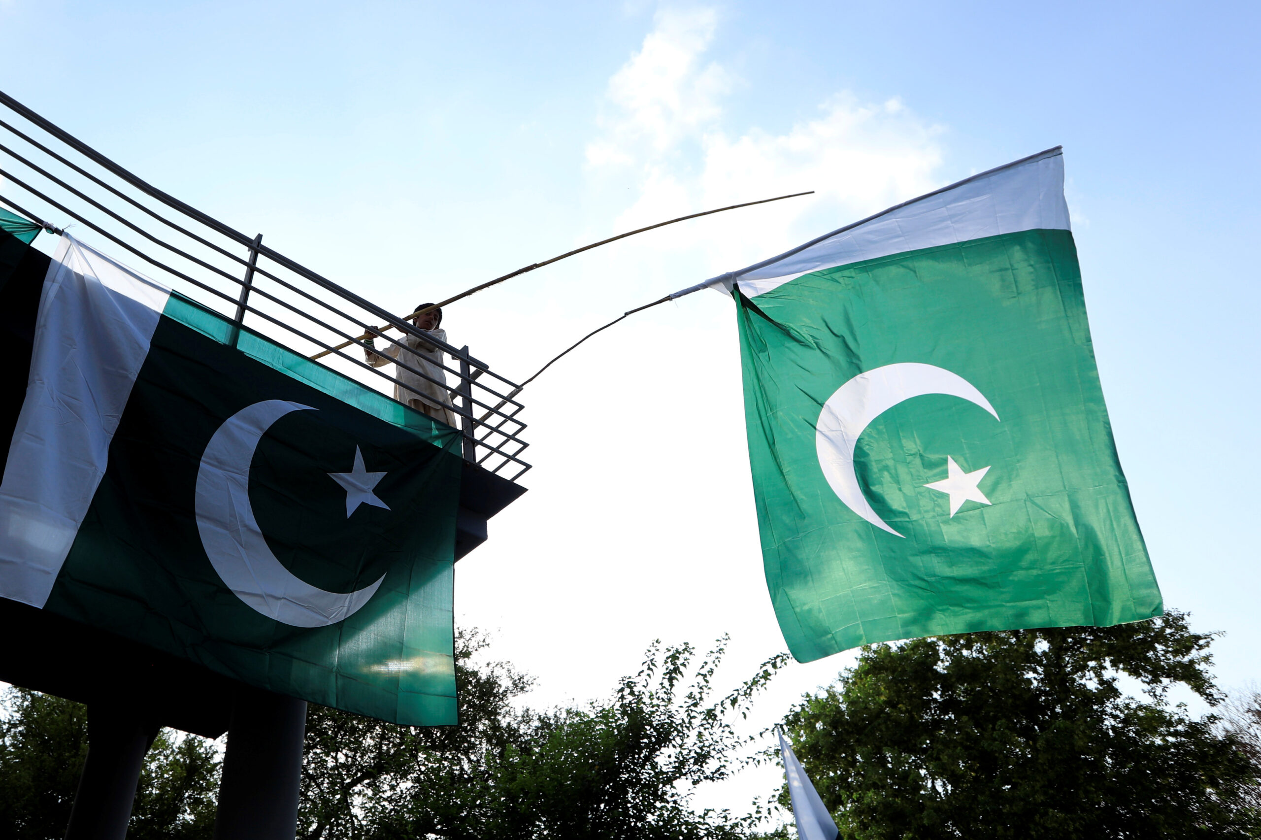 Pakistan’dan Suudi Arabistan’a destek mesajı: Her türlü adımı atarız