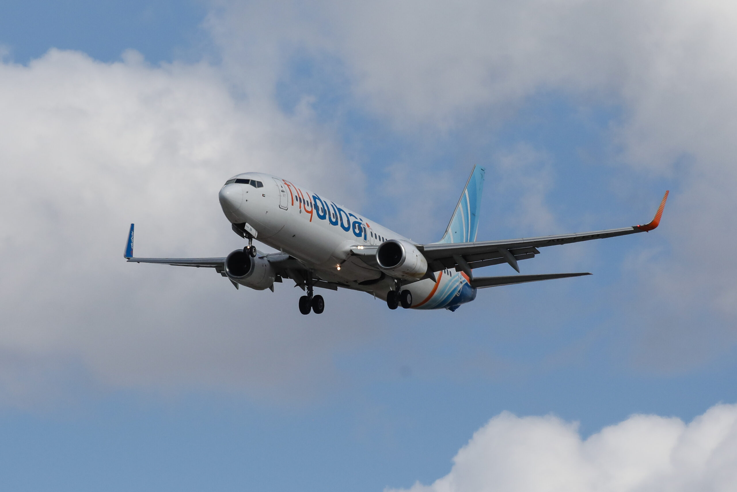 Pilotlar kavga etti, Dubai-Tel Aviv uçağında kaçırılma alarmı verildi