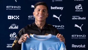 Premier Lig futbol tarihine geçti, transfer rekoru kırıldı