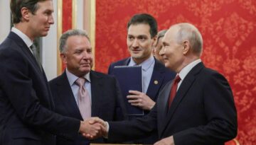 Putin, Trump’ın özel temsilcileriyle Kremlin’de görüştü