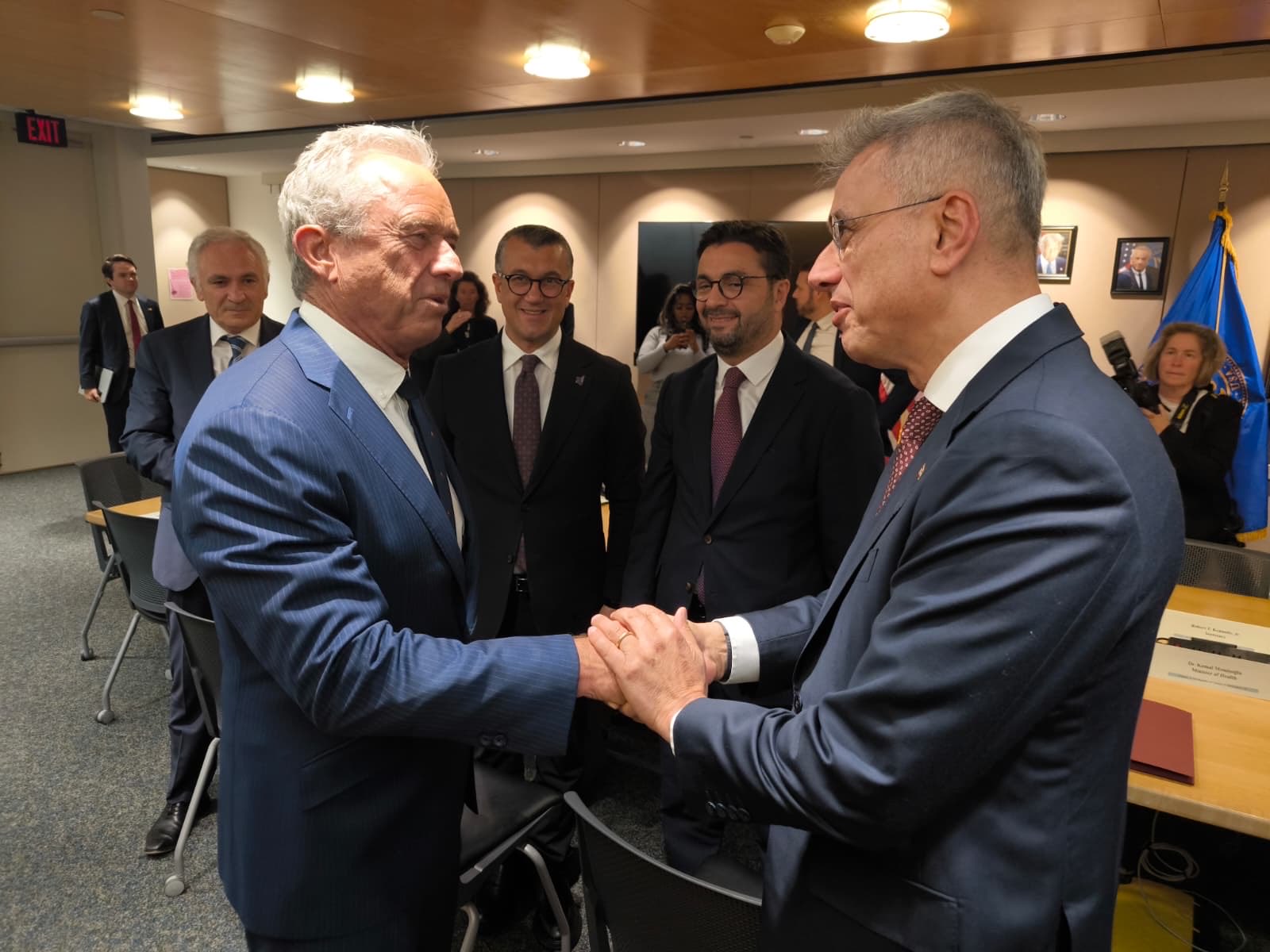 Sağlık Bakanı Memişoğlu, ABD’li mevkidaşıyla bir araya geldi