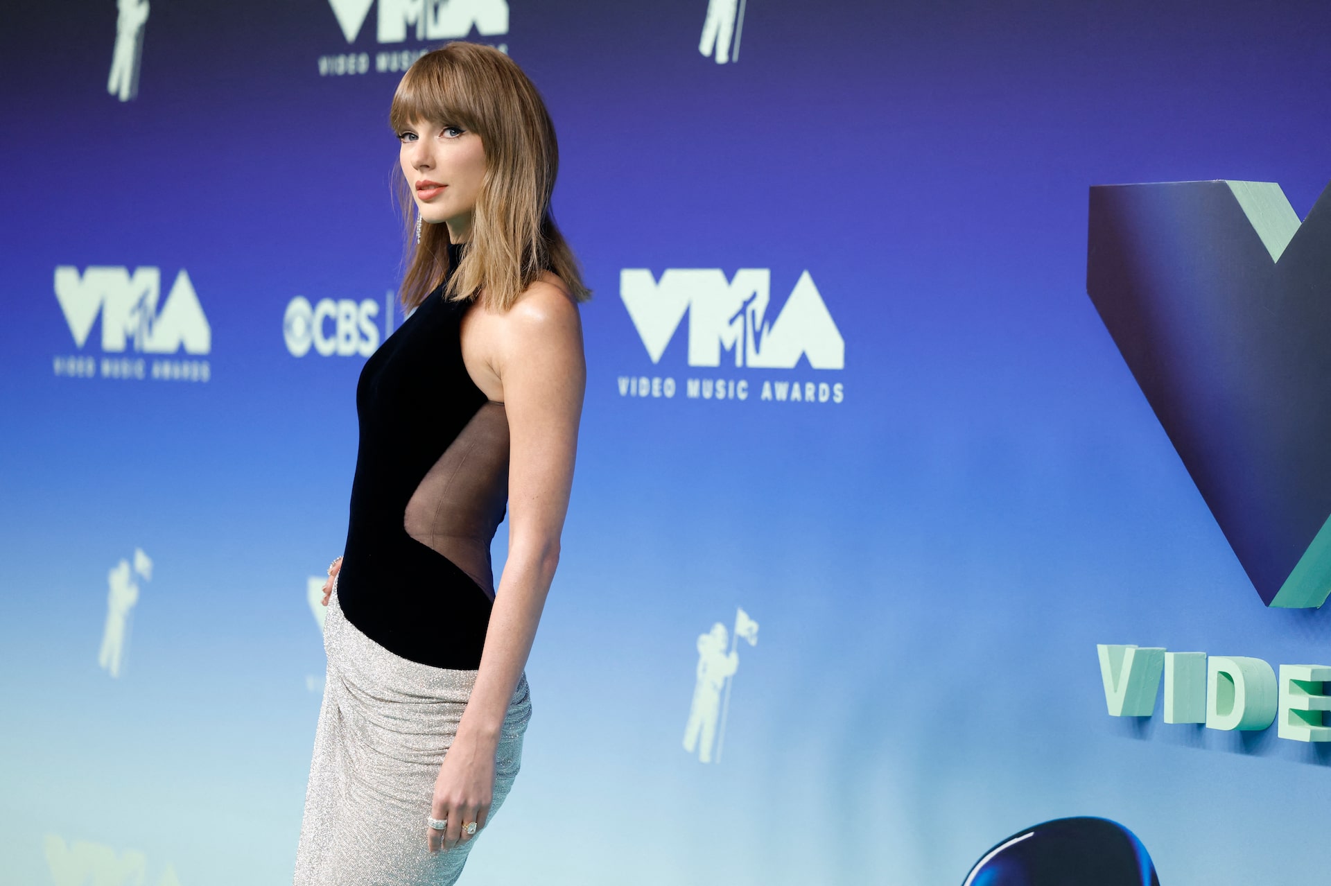 Taylor Swift, Beyonce’yi geride bıraktı. MTV tarihinin zirvesine yerleşti