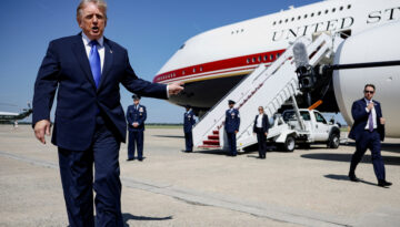 Trump, İran’la savaşın ara seçimlerden hemen sonra sona ereceğini söyledi