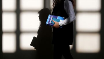 Üniversite öğrencilerine aylık 13 bin 750 lira burs imkanı: Başvurular başladı