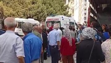 Veli Ağbaba pazarda fenalaştı