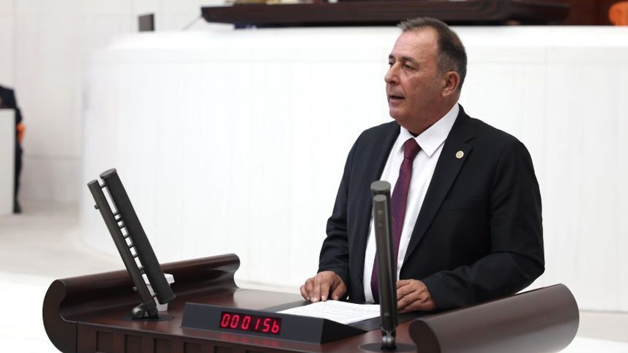 Yeni Parti Antalya Milletvekili Mustafa Erdem’e rüşvet soruşturması