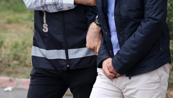 39 ilde yatırım dolandırıcılığı operasyonu. 159 şüpheli gözaltında