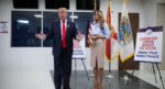 ABD Başkanı Trump, erken oy kullanma işlemlerinin başladığı Florida’da oyunu kullandı