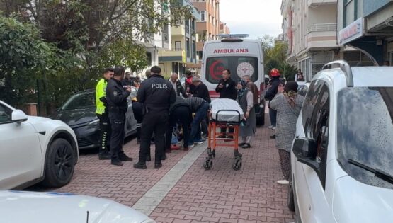Avcılar’da yol verme tartışması. 3 kişiye aracıyla çarptı, 4 gözaltı var