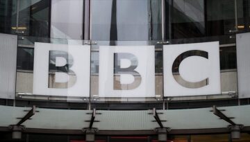BBC’nin tasarruf plan. Bazı kanal ve radyolar kapatılacak, işten çıkarmalar olacak