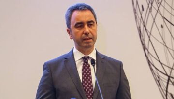 Bekir Bayrakdar, Hazine ve Maliye Bakan Yardımcısı oldu