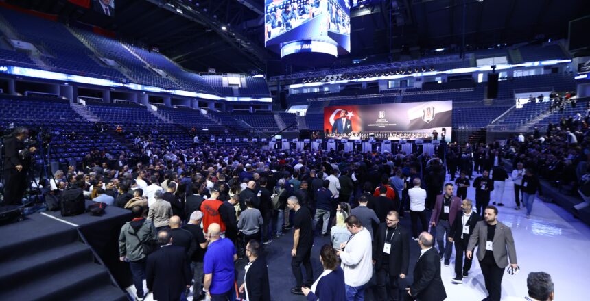 Beşiktaş’ta Serdal Adalı yeniden başkan seçildi