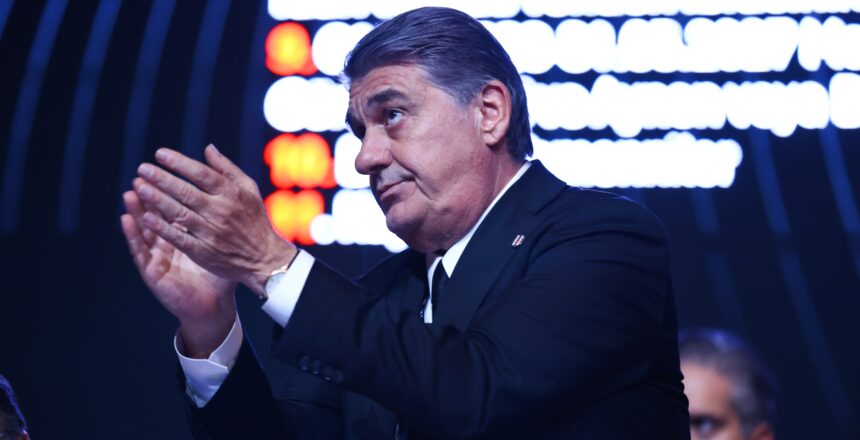 Borç açıklandı, yönetim ibra edildi