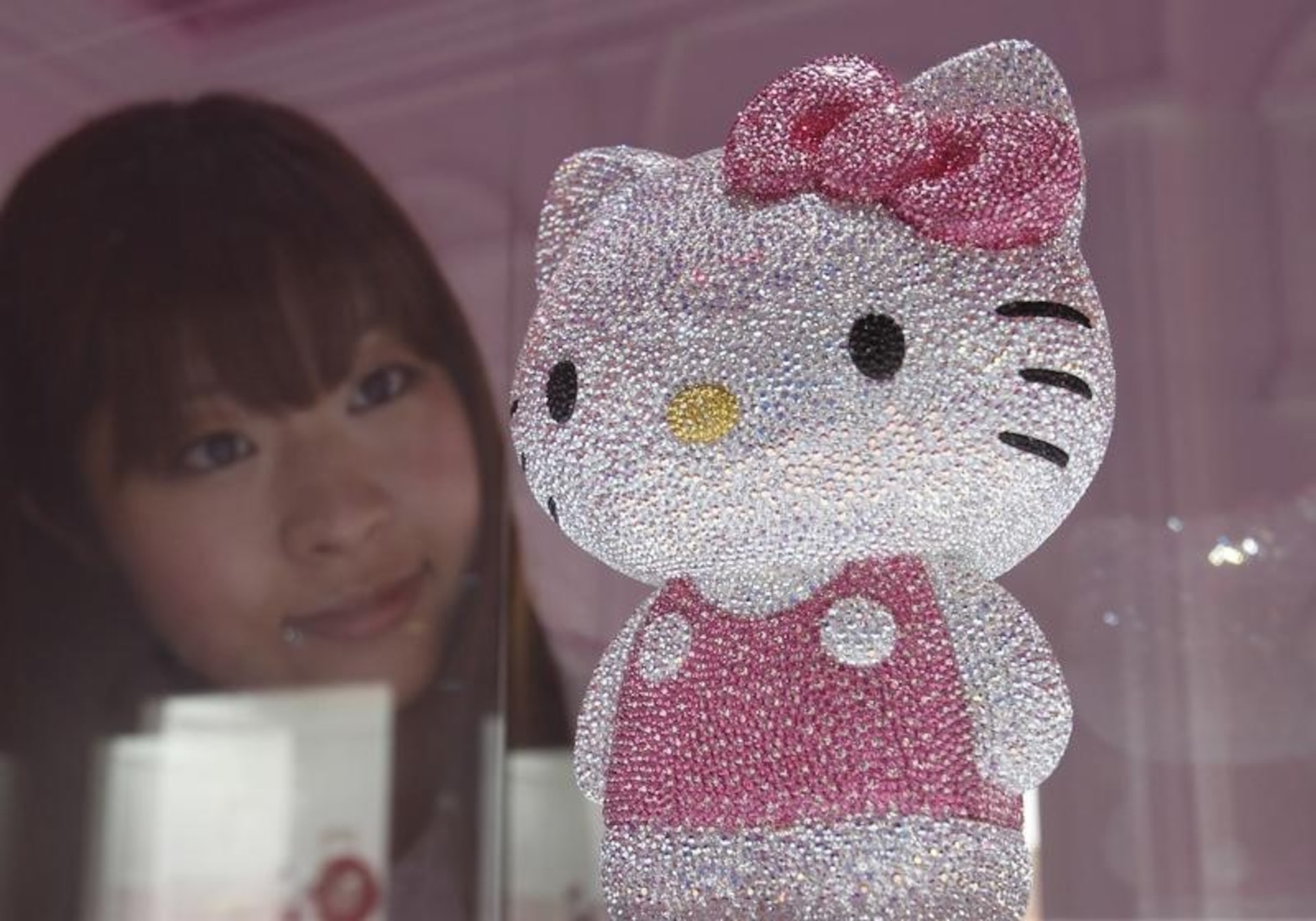 Dizi diplomatik kriz çıkardı. Hello Kitty Çin’den özür diledi