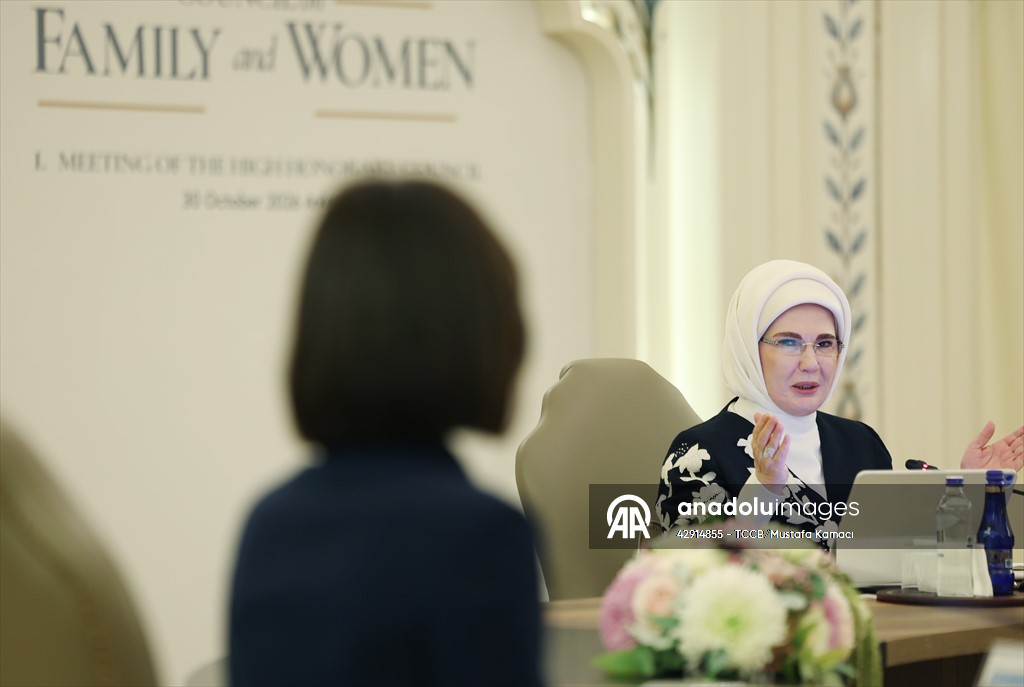 Emine Erdoğan, lider eşleriyle Ankara’da buluştu