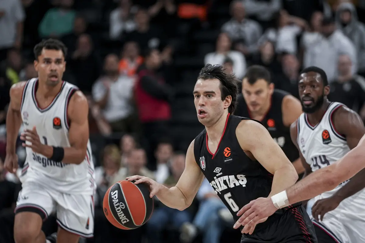 EuroLeague’de zafer gecesi. Beşiktaş ve Anadolu Efes’ten çifte galibiyet