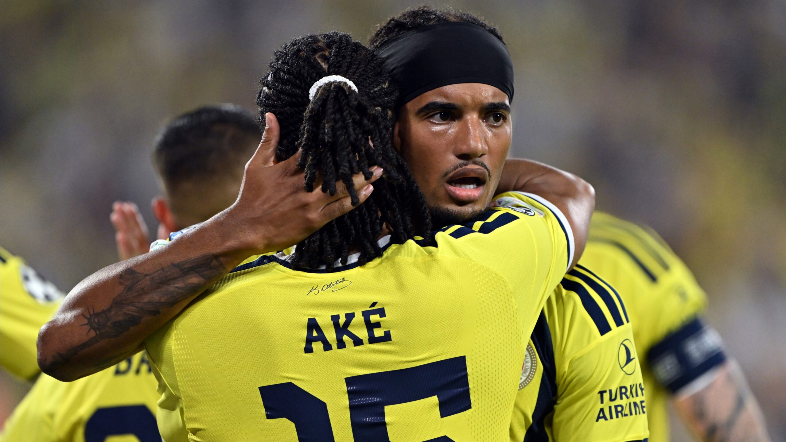 Fenerbahçe, Şampiyonlar Ligi’nde Aston Villa deplasmanında. İlk 11’de sürpriz