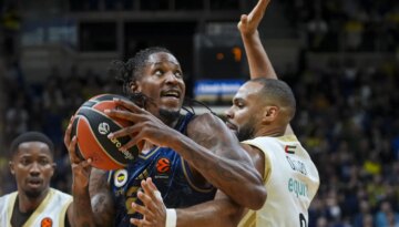 Fenerbahçe Tarfin İstanbul serisini 3’te 3 ile bitirdi. Beşiktaş, Barcelona’ya diş geçiremedi