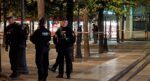 Fransa’da Paris ve bazı kentlerdeki kısmi sokağa çıkma yasağı uzatıldı