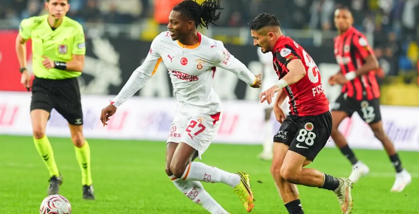 Galatasaray’da Rafael Leao şoku. Lille ve Fenerbahçe maçlarında oynaması şüpheli