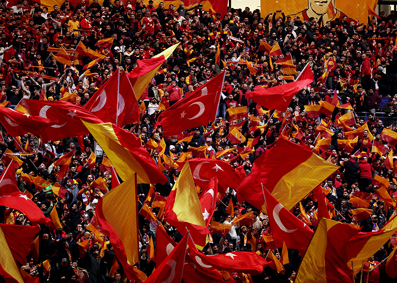 Galatasaray’dan taraftarına haritalı uyarı. Kortej halinde 15 dakika yürüyecekler
