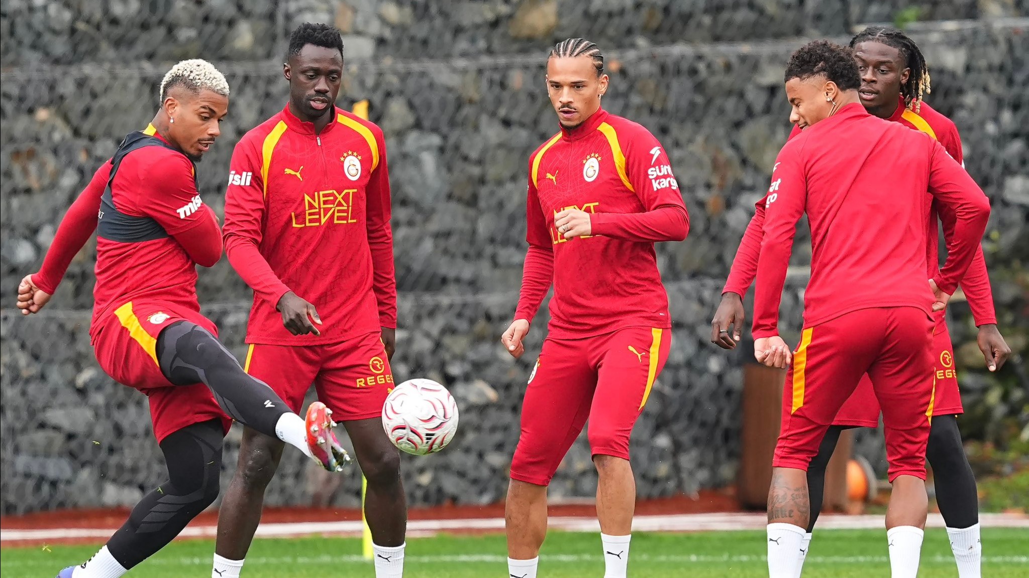 Galatasaray’ın Gençlerbirliği maçı kamp kadrosunda 4 eksik