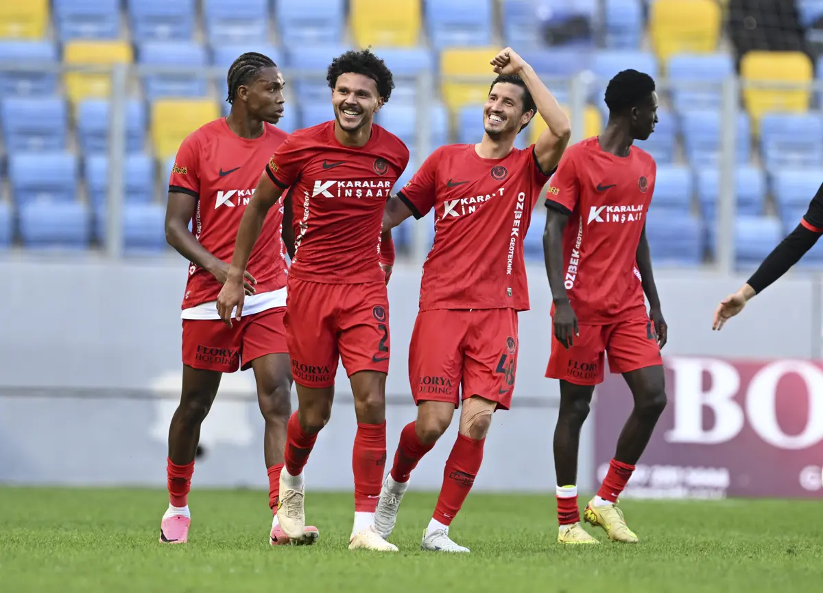Gençlerbirliği 92. dakikada attı, Amedspor zirveyi Galatasaray’a bıraktı