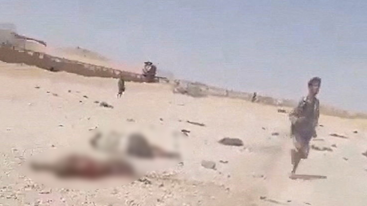 Husilerden Yemen’de askeri kampa saldırı. Ölü sayısı 58’e yükseldi
