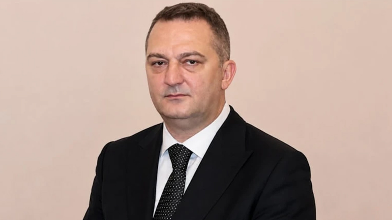 İBB davasının firari sanığı Murat Gülibrahimoğlu, Yunanistan’da yakalandı