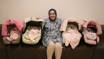 İkinci çocuk isterken, dördüzleri oldu: “Şaşkınız”