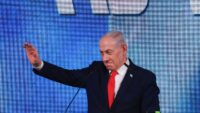 İsrail’de sandıktan belirsizlik çıktı. Netanyahu, kritik konuma gelen Arap partilerini suçladı