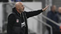 Italiano. “Avrupa’da iyi işler yapacağız. Bunun için söz veriyorum.”