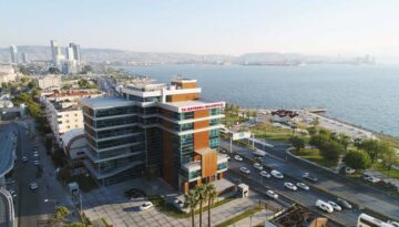 İzmir Bayraklı Belediyesi’ne operasyon. Eski başkan dahil 40 kişi gözaltı kararı