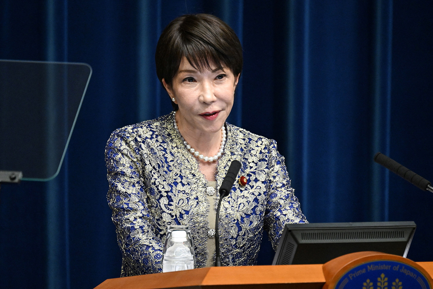 Japonya’nın kadın başbakanı ev işlerinden dert yandı