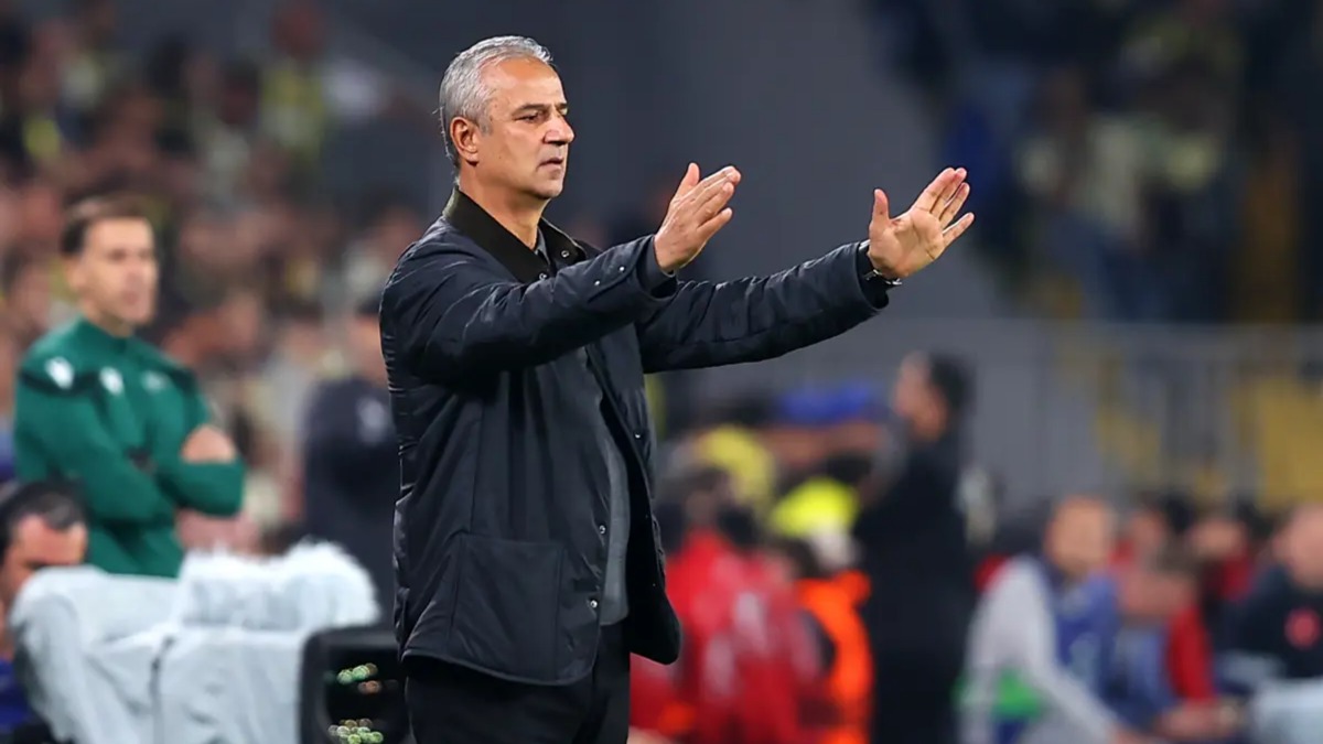 Kadıköy’de “İsmail Kartal istifa” sesleri