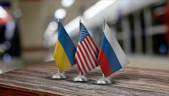 Kremlin: Rusya-Ukrayna-ABD üçlü müzakerelerini kasımda yeniden başlatmaya hazırız