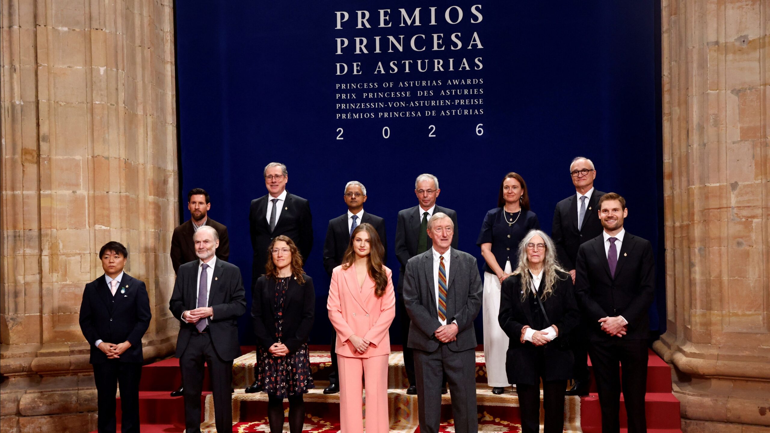 Lionel Messi yine tarihe geçti. Asturias Prensesi Ödülü’nü alan ilk futbolcu oldu