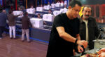 MasterChef’te sürpriz ziyaret. Acun Ilıcalı, Cağ kebaplarını tek tek tattı
