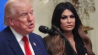 Mesajlar ortaya çıkmıştı. Trump eski gelinini görevden alabilir
